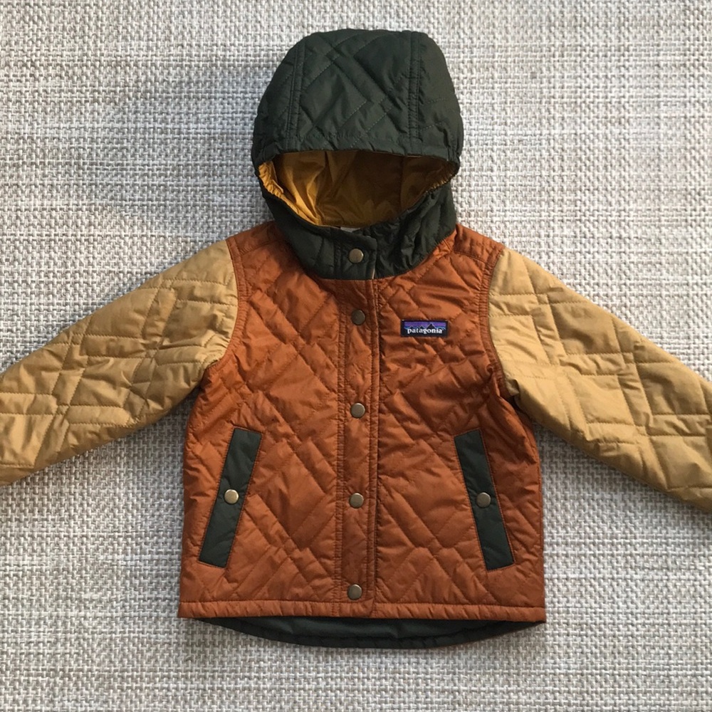 Patagonia Reversible Jacket (size 2T) - Picture 4 of 11